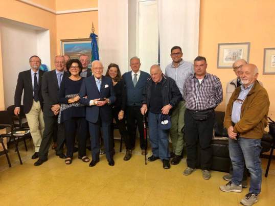 PHOTO-2019-10-16-18-43-23